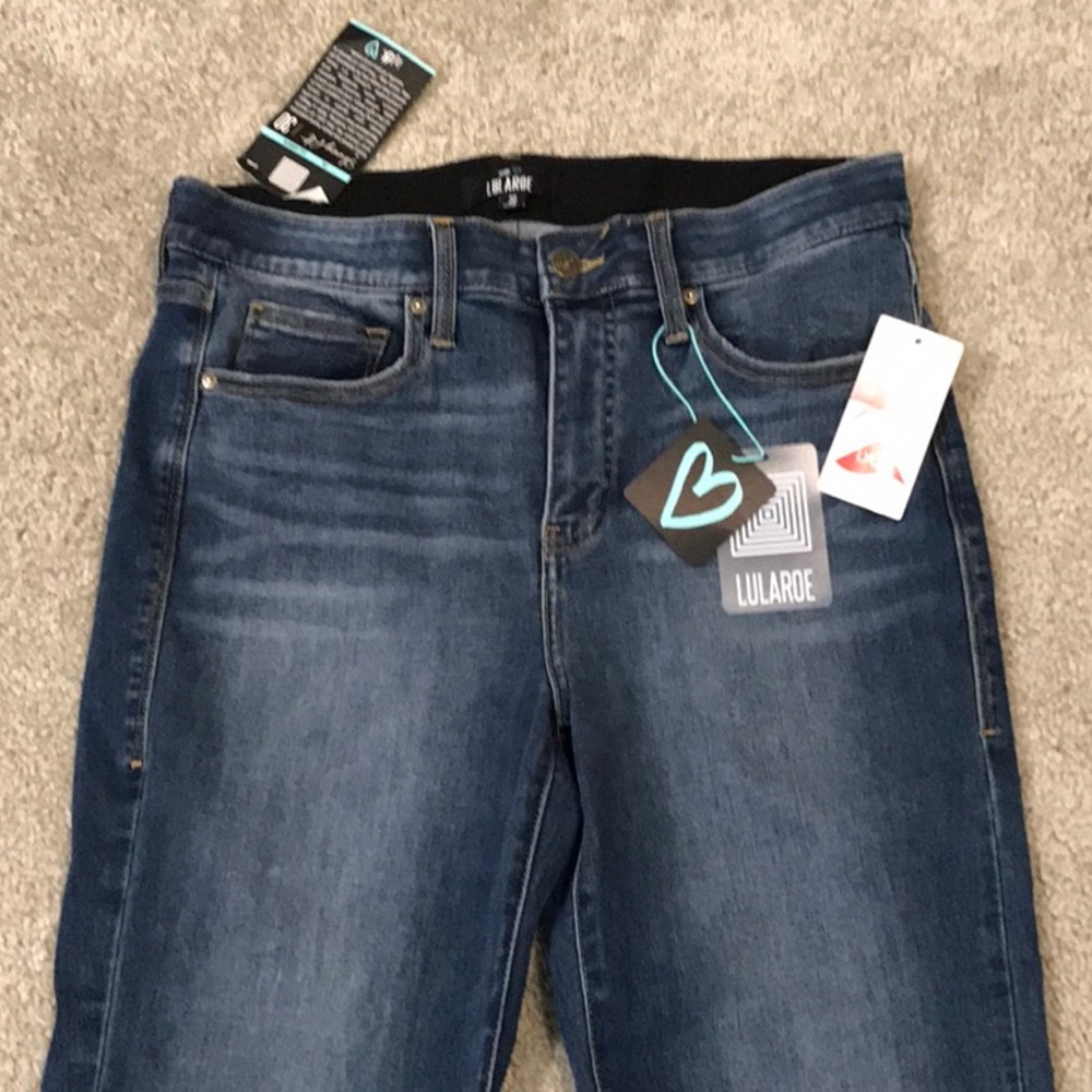 NWT LuLaRoe med blue stretch denim jeans - 30 - Picture 2 of 6